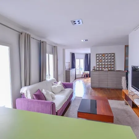 Loft Lumineux Hyper Centre Rer A 5 Min - Parking Gratuit * ヴァンセンヌ