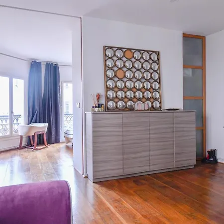 Loft Lumineux Hyper Centre Rer A 5 Min - Parking Gratuit *